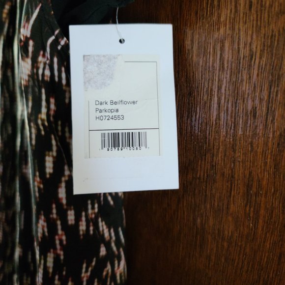 Theory - Combo Silk Racer Back Tank Top - Dark Bellflower - Picture 5 of 6